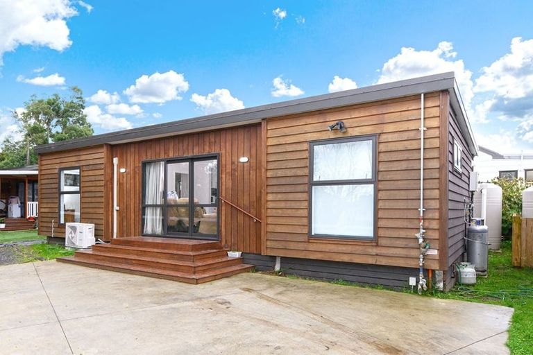 Photo of property in 24b Bates Street, Papakura, 2110