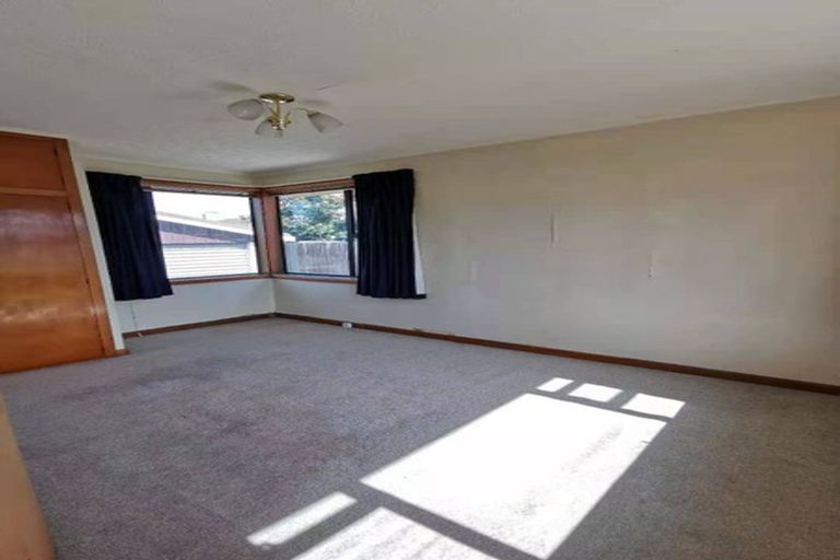 Photo of property in 18 Seymour Street, Hornby, Christchurch, 8042