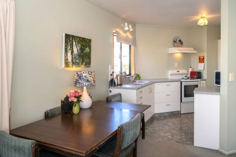 Photo of property in 20 Fernlea Rise, Richmond, 7020