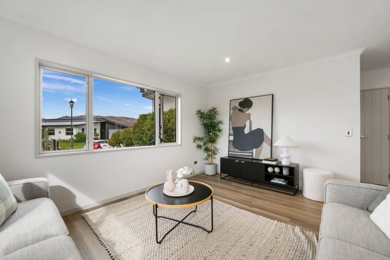 Photo of property in 6 Crabbe Place, Cromwell, 9310
