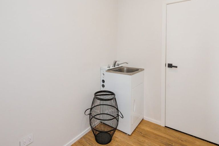 Photo of property in 18 Silkwood Place, Fitzherbert, Palmerston North, 4410