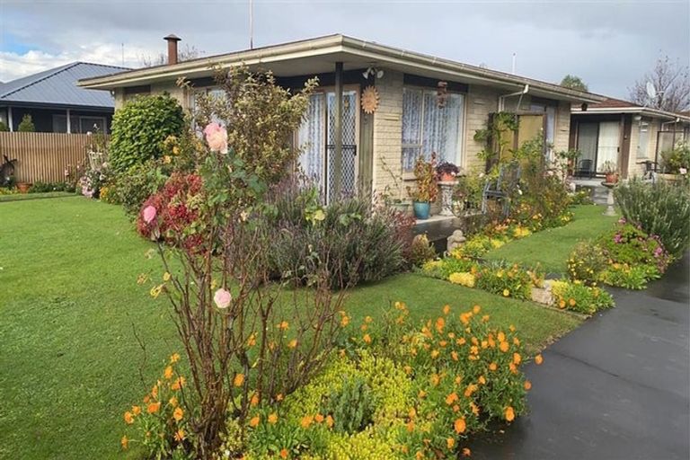 Photo of property in 803a Heretaunga Street East, Parkvale, Hastings, 4122