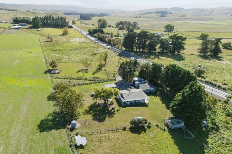 Photo of property in 668 State Highway 2, Otane, 4276