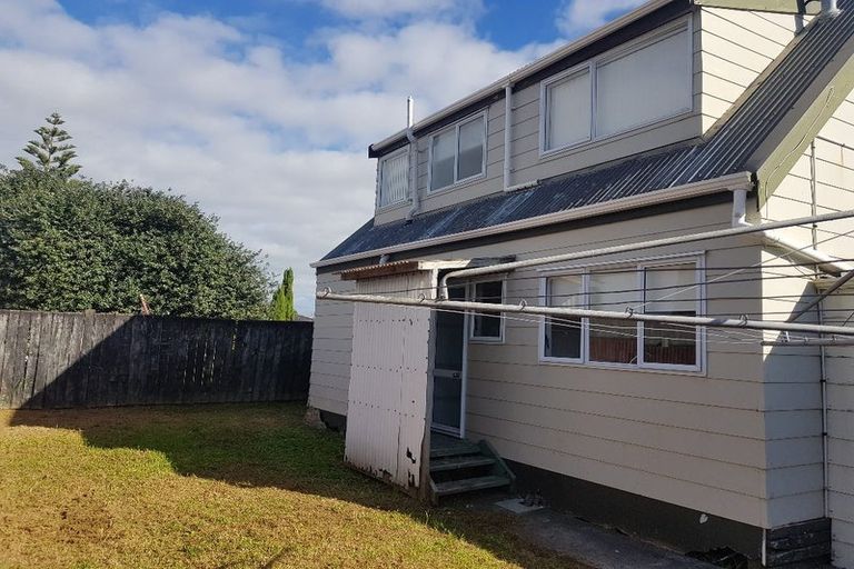 Photo of property in 1/35 Ballance Avenue, Papatoetoe, Auckland, 2104