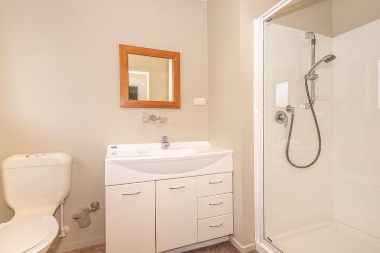 Photo of property in 33 Queen Street, Westport, 7825