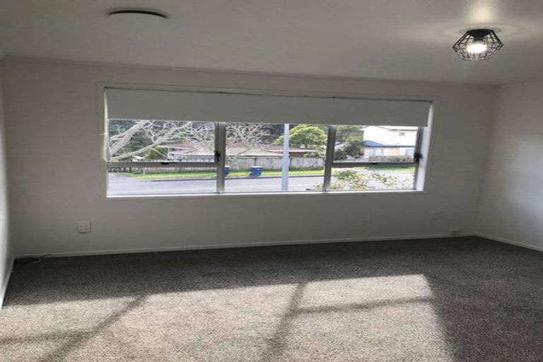 Photo of property in 119 Lynn Road, Bayview, Auckland, 0629