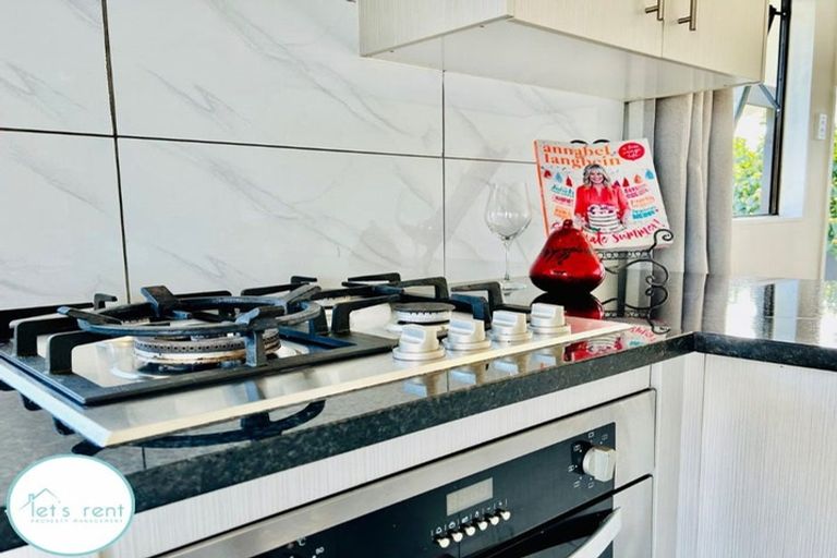 Photo of property in 6 Atkinson Avenue, Papatoetoe, Auckland, 2025