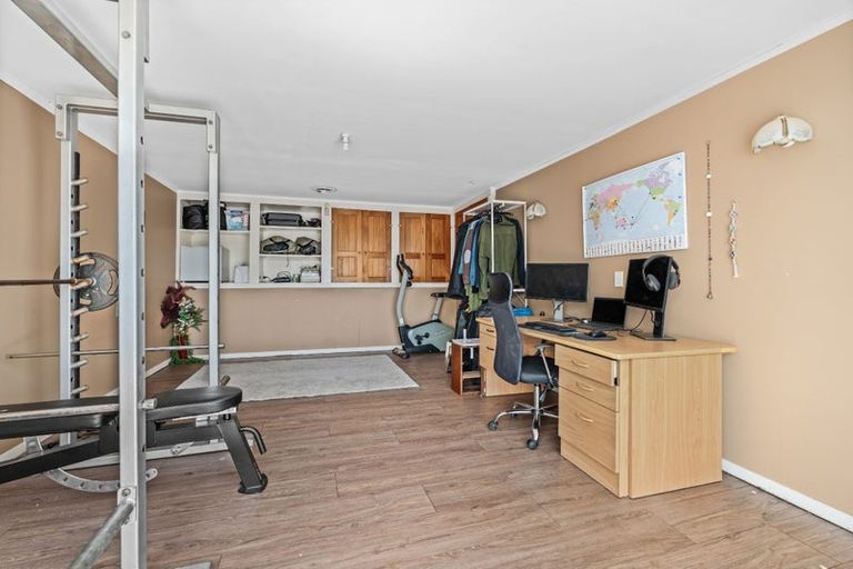 Photo of property in 16 Toetoe Road, Otaika, Whangarei, 0170