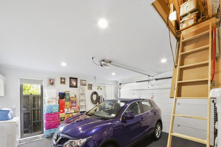 Photo of property in 8 Pheasant Close, Stanmore Bay, Whangaparaoa, 0932