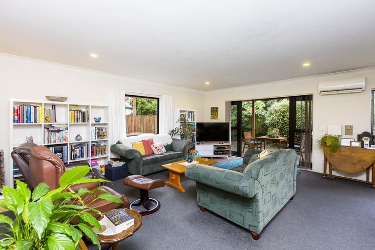 Photo of property in 10 Louis Street, Trentham, Upper Hutt, 5018