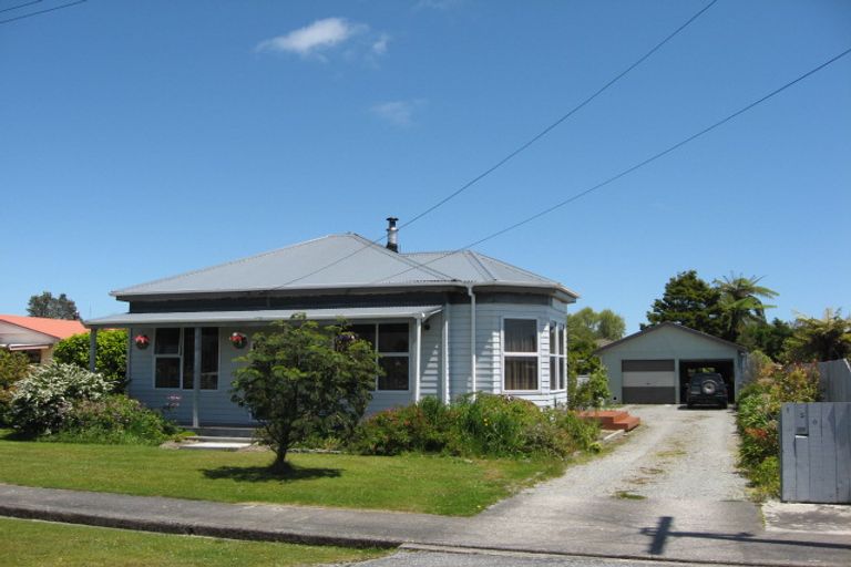 Photo of property in 158 Romilly Street, Westport, 7825