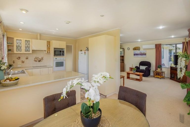 Photo of property in 32 Masefield Street, Stoke, Nelson, 7011