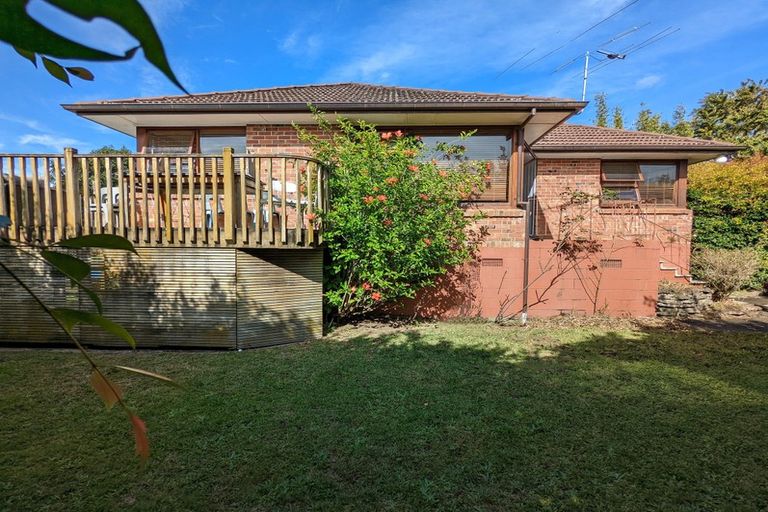 Photo of property in 8 Boyd Avenue, Mangere Bridge, Auckland, 2022