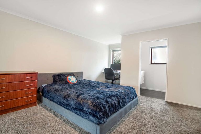 Photo of property in 17b Manor Drive, Rolleston, 7614