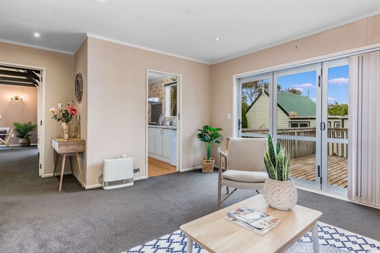 Photo of property in 53 The Companionway, Whitby, Porirua, 5024