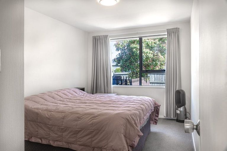 Photo of property in 1/98 Peverel Street, Riccarton, Christchurch, 8041