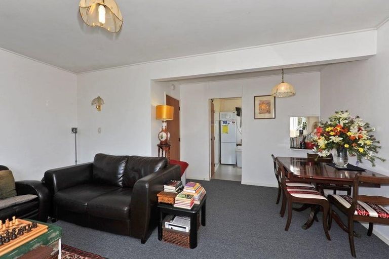 Photo of property in 172u1 Ohiro Road, Brooklyn, Wellington, 6021