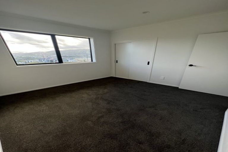 Photo of property in 196a John Burke Drive, Aotea, Porirua, 5024