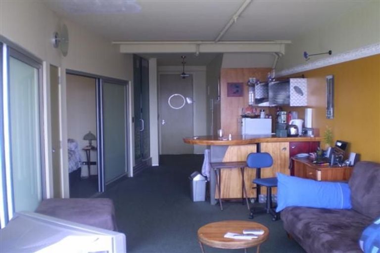 Photo of property in Qba Apartments, 3j/51 Webb Street, Mount Cook, Wellington, 6011