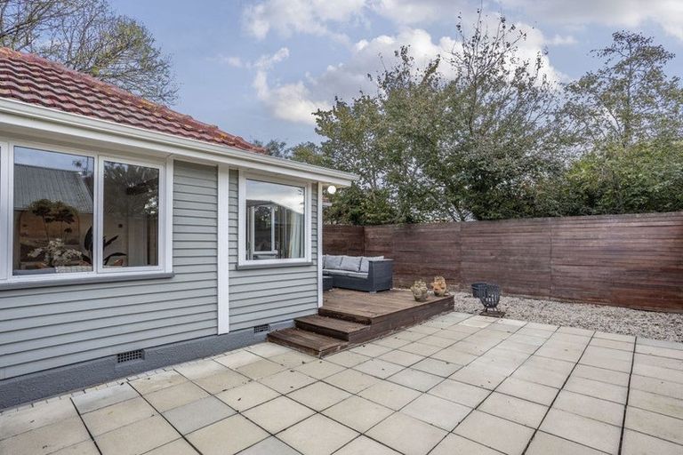 Photo of property in 197a Main North Road, Redwood, Christchurch, 8051