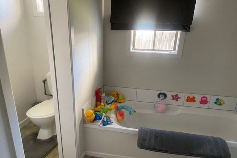 Photo of property in 4 Melton Place, Tokoroa, 3420