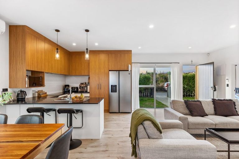 Photo of property in 34 Berba Lane, Westgate, Auckland, 0814