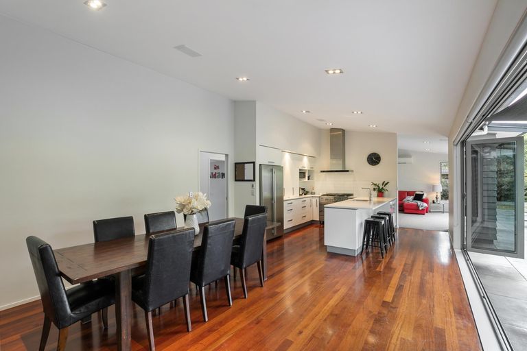 Photo of property in 13 Ploughmans Avenue, Pukekohe, 2120