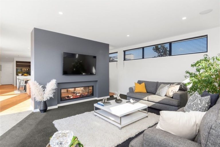 Photo of property in 2 Oceania Sands Way, Papamoa Beach, Papamoa, 3118