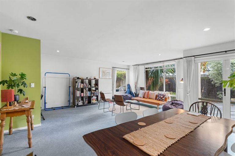 Photo of property in 32 Winchester Street, Merivale, Christchurch, 8014