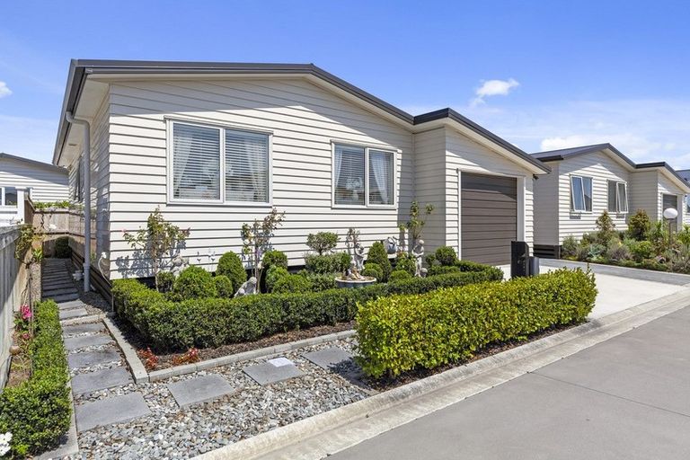Photo of property in 318/11 Kamahi Crescent, Papamoa Beach, Papamoa, 3118