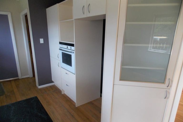 Photo of property in 1 Field Street, Silverstream, Upper Hutt, 5019