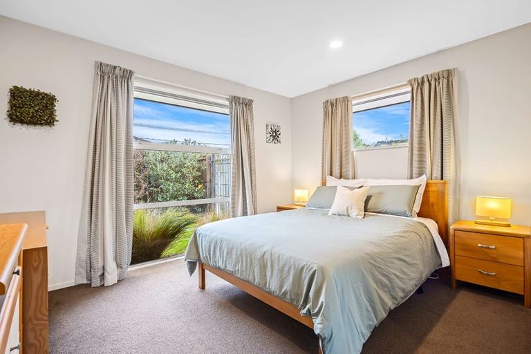 Photo of property in 33b Wilsons Road South, Saint Martins, Christchurch, 8022