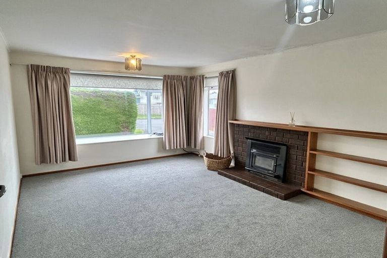 Photo of property in 34 Te Kupe Road, Paraparaumu Beach, Paraparaumu, 5032
