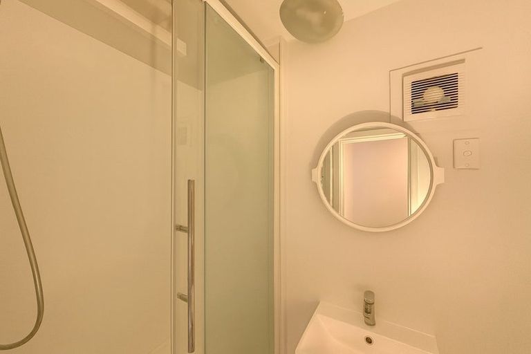 Photo of property in Avon Flats, 21/217 The Terrace, Wellington Central, Wellington, 6011