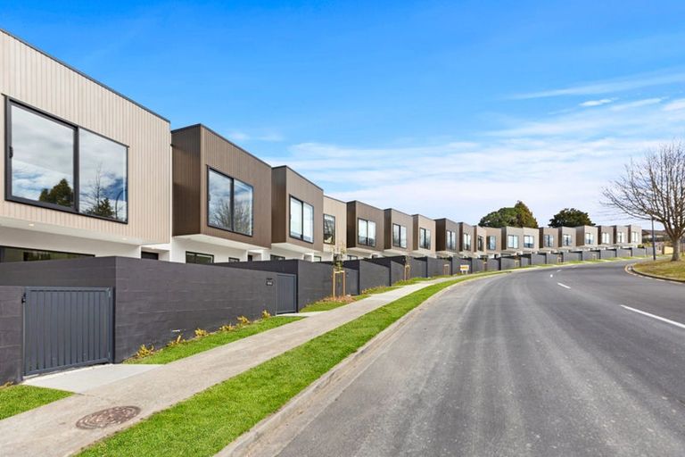 Photo of property in 20/12 Westmorland Rise, Bethlehem, Tauranga, 3110