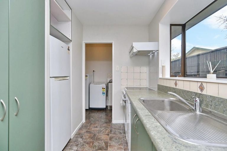 Photo of property in 2/56 Hay Street, Bromley, Christchurch, 8062