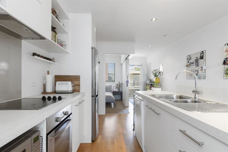 Photo of property in 312/332 Maunganui Road, Mount Maunganui, 3116