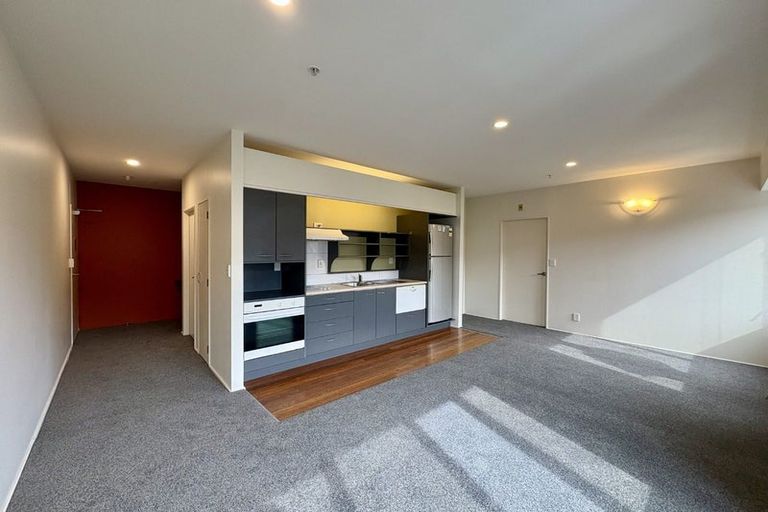 Photo of property in St Peters Apartments, 9d/192 Willis Street, Te Aro, Wellington, 6011