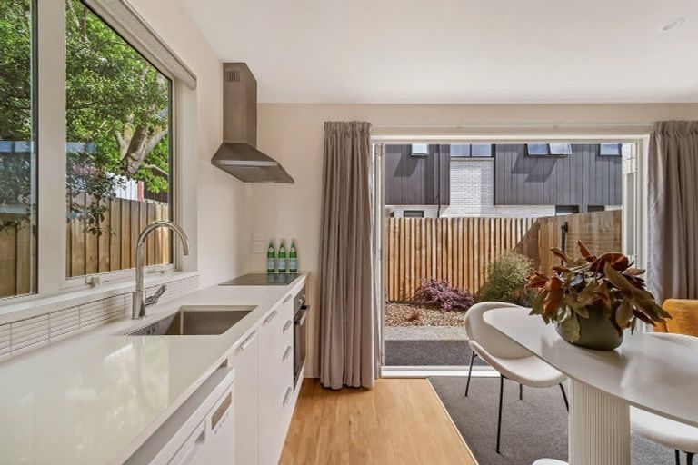 Photo of property in 5a Rosewarne Street, Spreydon, Christchurch, 8024