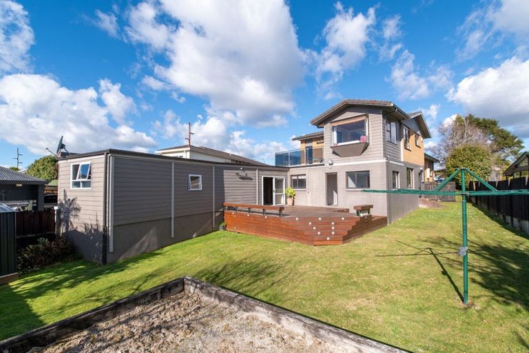 Photo of property in 22 Carter Drive, Pomare, Rotorua, 3015