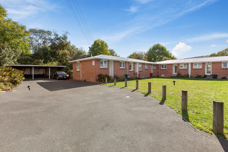 Photo of property in 1033 Fergusson Drive, Clouston Park, Upper Hutt, 5018