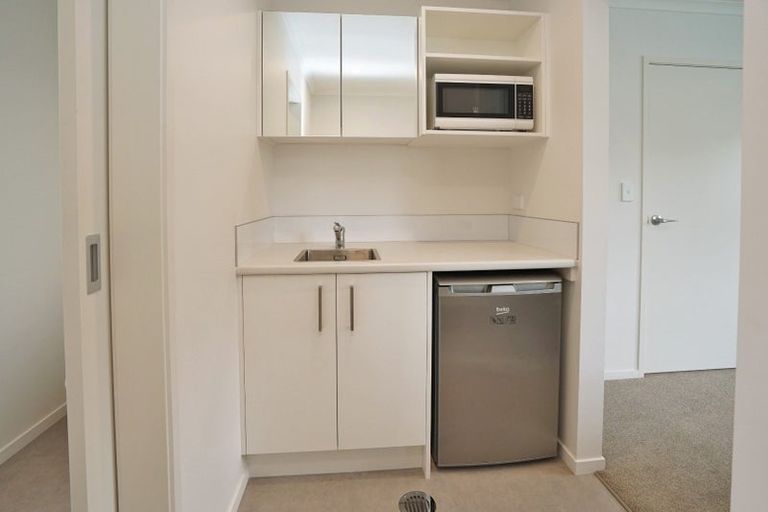 Photo of property in 36u3 May Street, Hamilton East, Hamilton, 3216