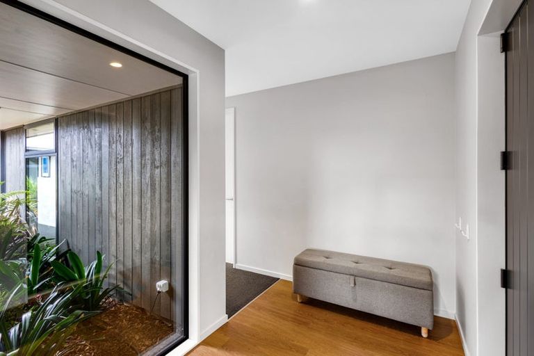 Photo of property in 5 Maurice James Way, Prebbleton, 7604