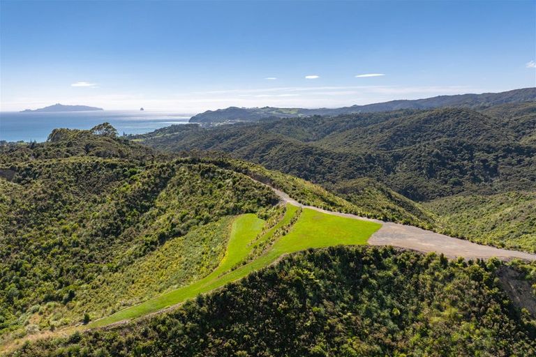 Photo of property in 543 Cullen Road, Waipu, 0582