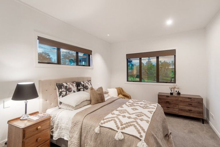 Photo of property in 212 Monument Road, Clevedon, Papakura, 2582