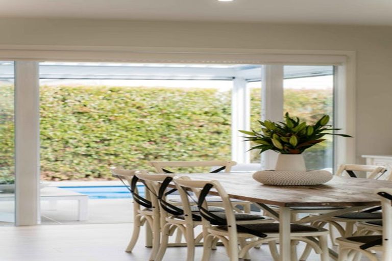 Photo of property in 19 Hinau Road, Karaka, Papakura, 2113