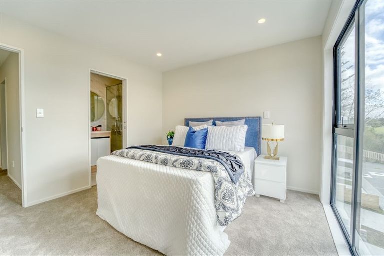 Photo of property in 7 Impatiens Lane, Massey, Auckland, 0614