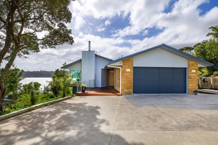 Photo of property in 106p Greenslade Road, Raglan, 3295