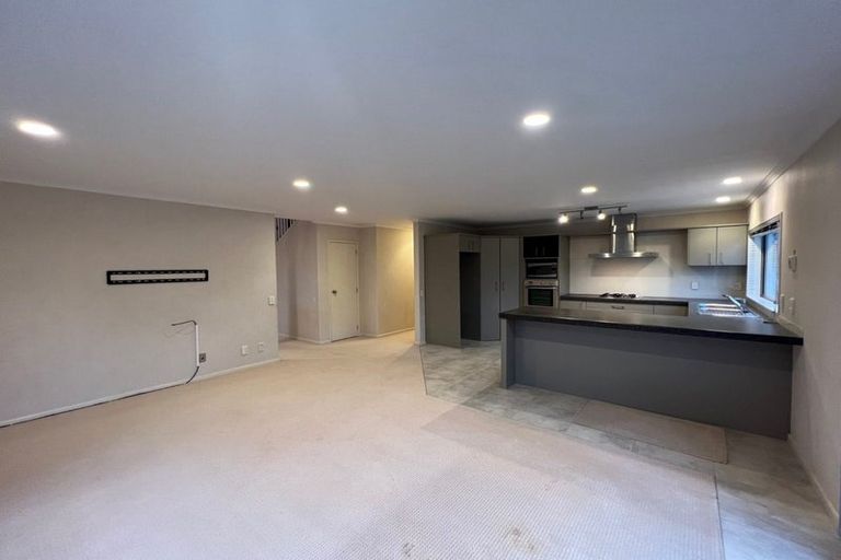 Photo of property in 356 Chapel Road, Flat Bush, Auckland, 2016