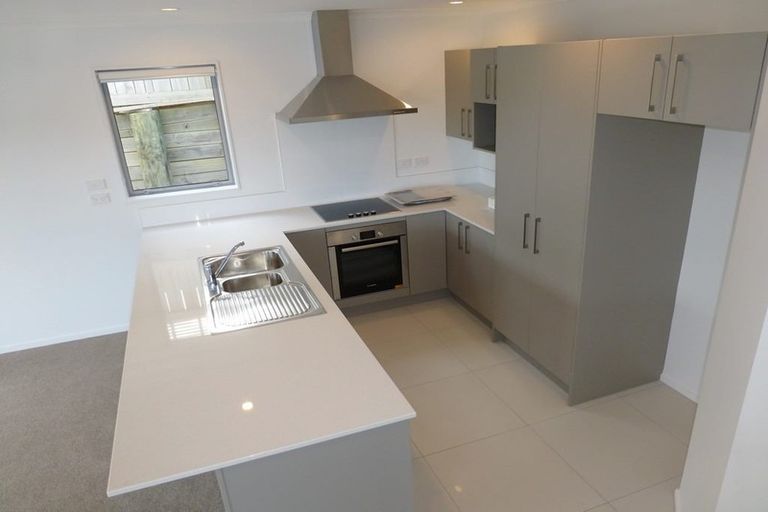 Photo of property in 25 Maylee Crescent, Gulf Harbour, Whangaparaoa, 0930